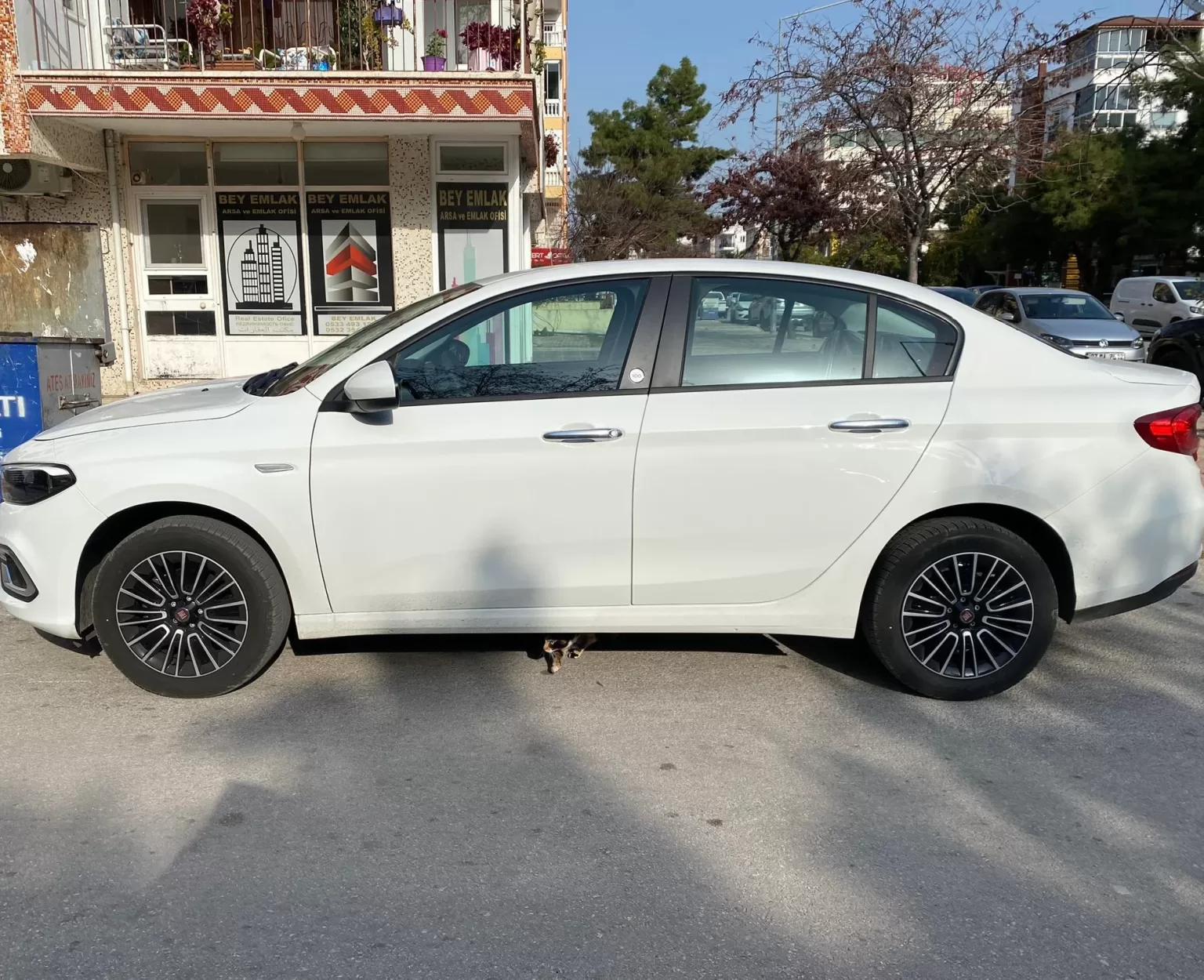 2ecdd776-d0ff-4d99-bbab-4e996bffe1c9 2